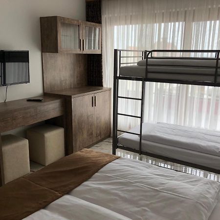 Ec Hotel Elchingen Exteriör bild